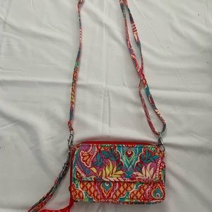Vera Bradley Paradise In Paisley Crossbody